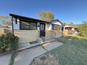 3130 Jarvis St in Lubbock, TX - Building Photo - Building Photo