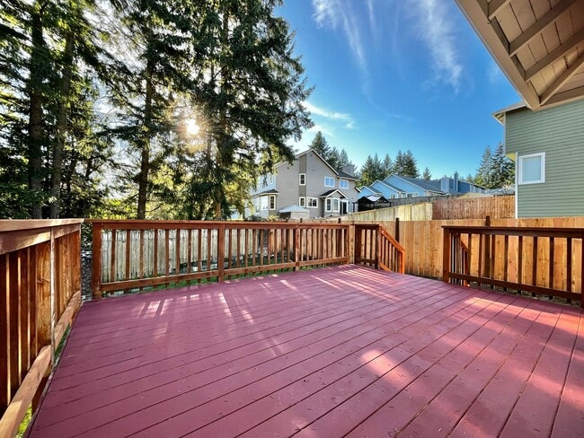 1013 NW Calypso Cir in Silverdale, WA - Building Photo - Building Photo