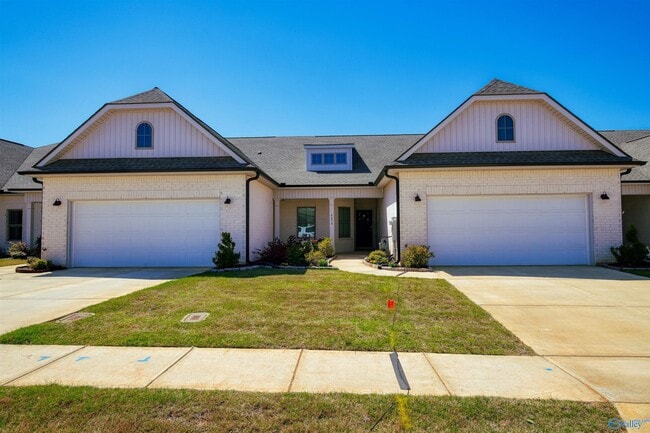 property at 6073 Gardner Maples Dr SE