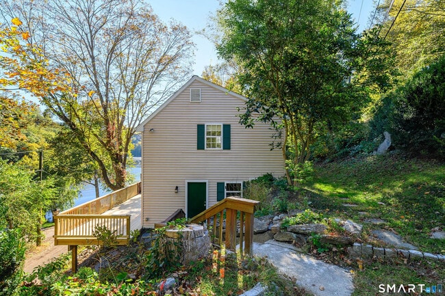 property at 54 Farview Dr