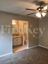 104 Heron Ct in Ladson, SC - Building Photo - Building Photo