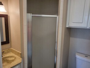 809 Treadwell Ct in Hurst, TX - Building Photo - Building Photo