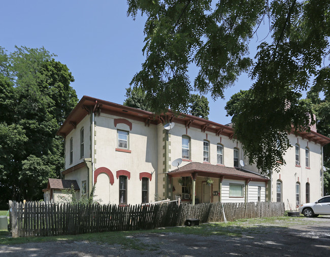 4223 Terrace Ave in Niagara Falls, ON - Building Photo - Primary Photo