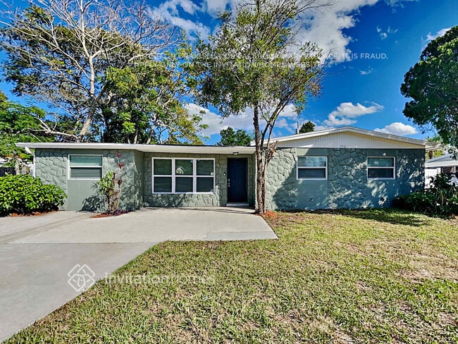 property at 512 Elm Dr