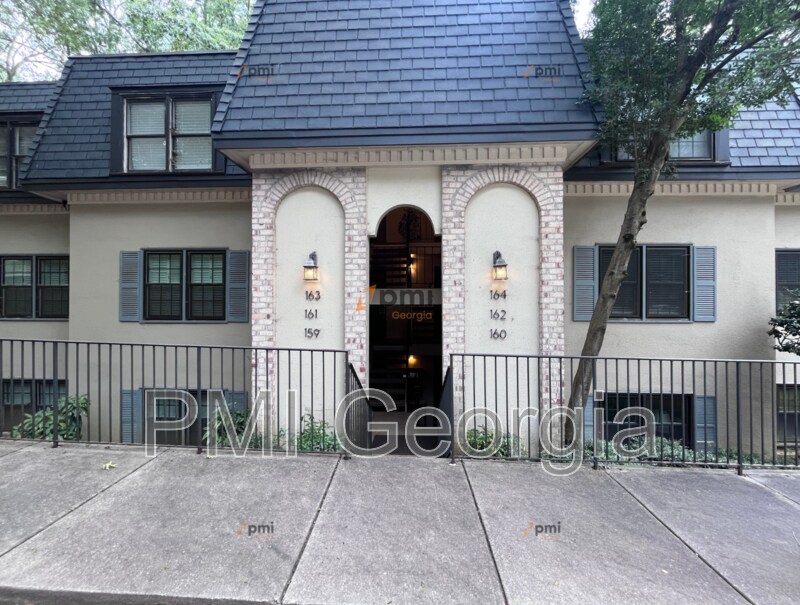 162 Elysian Way NW in Atlanta, GA - Building Photo