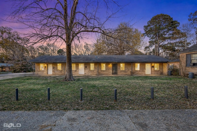 property at 117 E Olive St