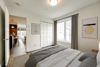2540 Rue Maurice-Savoie in Longueuil, QC - Building Photo - Building Photo