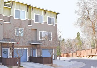2896 Dana Kristin Ln in Reno, NV - Building Photo - Building Photo