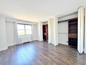 6600 Boulevard E, Unit 22B in West New York, NJ - Building Photo - Building Photo