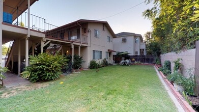 1030 Isabella Ave in Coronado, CA - Building Photo - Building Photo