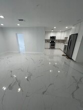 700 NW 3rd Ave in Pompano Beach, FL - Building Photo - Building Photo