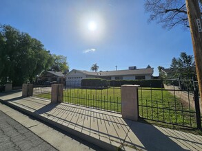 2904 Vassar St in Bakersfield, CA - Building Photo - Building Photo