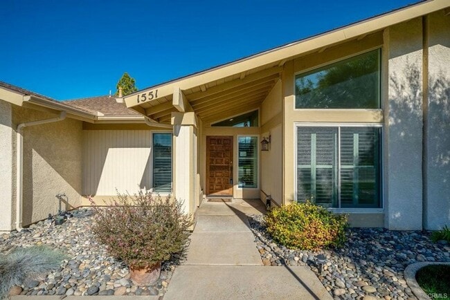 1551 Oak Knoll Rd in Orcutt, CA - Building Photo - Building Photo