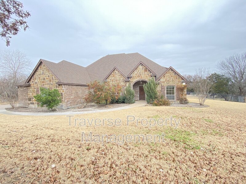 129 Acorn Ln in Aledo, TX - Building Photo