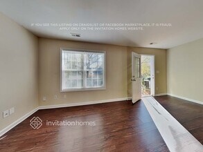 3524 Herndon Oaks Way in Raleigh, NC - Foto de edificio - Building Photo