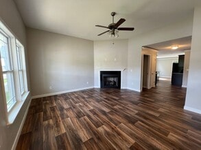104 Highland Spgs Lp in Inman, SC - Building Photo - Building Photo