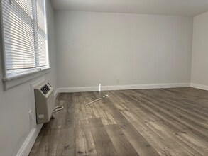 3507 Broadway, Unit 202 in West Palm Beach, FL - Foto de edificio - Building Photo