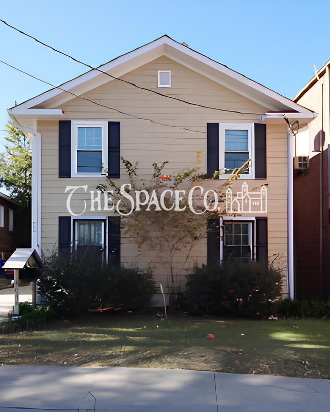 property at 995 King St