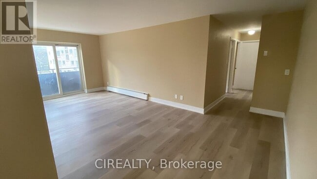 property at 242 Avalon Pl