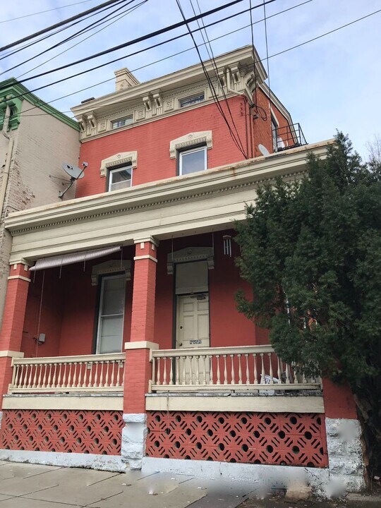 2822 Jefferson Ave in Cincinnati, OH - Building Photo