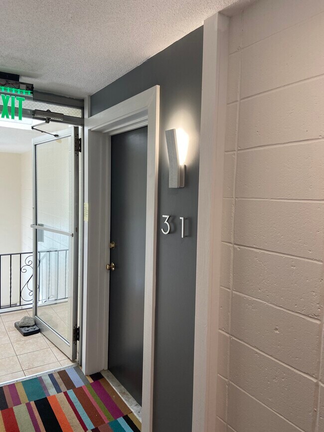 14 Murdock St, Unit 3-2