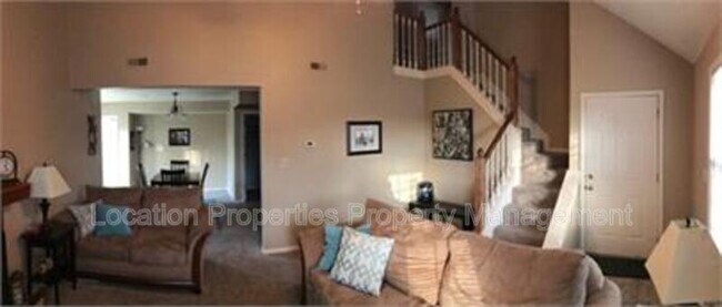 3604 Lakecrest Ct in Lawrence, KS - Building Photo - Building Photo