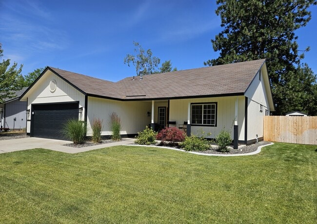 1909 Windwood Ct