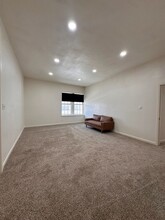 108 E Lee St in Brownwood, TX - Building Photo - Building Photo