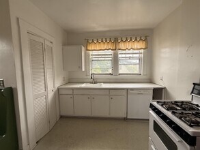 172 Norfolk St, Unit 5 in Cambridge, MA - Building Photo - Building Photo