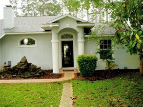 20 Empress Ln in Palm Coast, FL - Building Photo - Building Photo