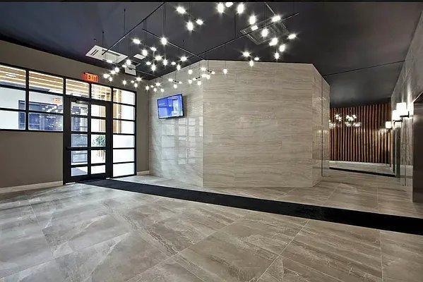 2763 Morris Ave in Bronx, NY - Building Photo