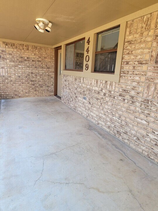 4409 Creekside Dr in Killeen, TX - Building Photo