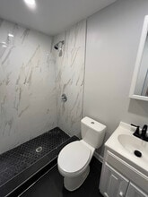 216 Rhode Island Ave in East Orange, NJ - Building Photo - Building Photo