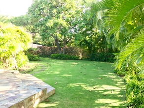 813 Hunakai St in Honolulu, HI - Foto de edificio - Building Photo