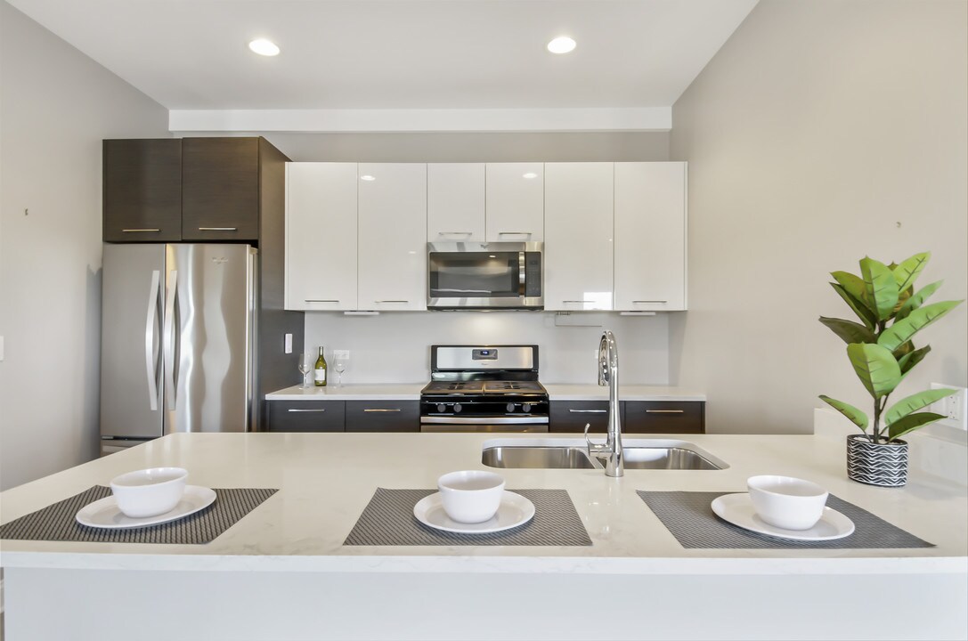 833 Laurel Ave in Highland Park, IL - Building Photo