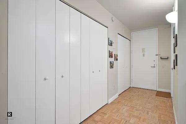 88 Greenwich St in New York, NY - Building Photo