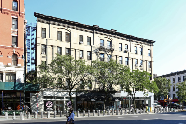 241-247 Columbus Ave in New York, NY - Building Photo - Building Photo