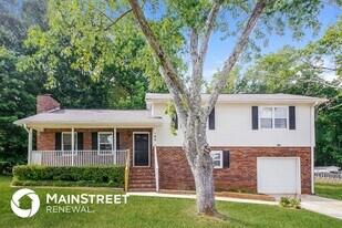 185 Heritage Way in Dallas, GA - Building Photo