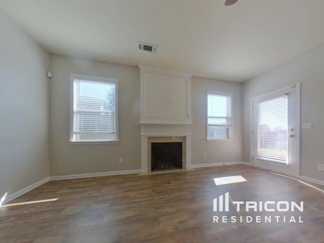 33 Berwick Way in Dallas, GA - Building Photo - Building Photo