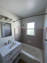 2506 Drake St in Bakersfield, CA - Building Photo - Building Photo