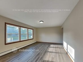 8056 Xenia Ave N in Minneapolis, MN - Building Photo - Building Photo
