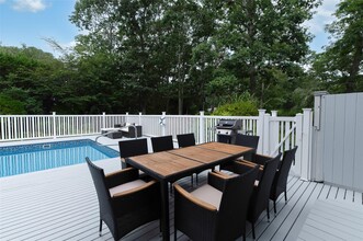 58 Homewood Dr in Hampton Bays, NY - Building Photo - Building Photo