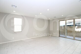 17221 N 9th Pl in Phoenix, AZ - Building Photo - Building Photo