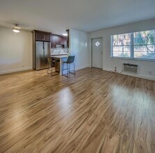 417 N K St, Unit 3a in Lake Worth Beach, FL - Building Photo - Building Photo