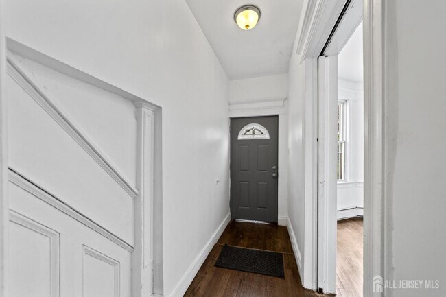 410 Chadwick Ave in Newark, NJ - Building Photo - Building Photo