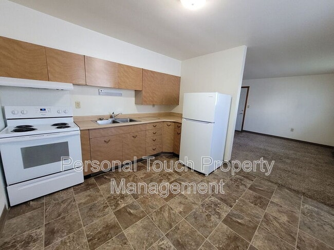 property at 132 6th Ave N