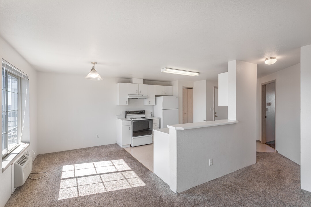 Cougar Crest Apartments in Pullman, WA - Building Photo