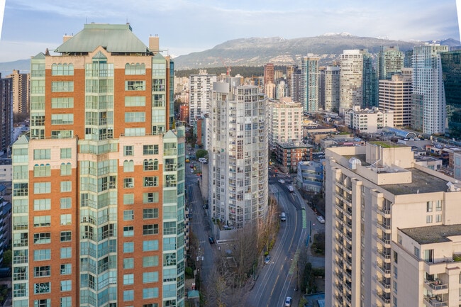 Sterling in Vancouver, BC - Building Photo - Building Photo