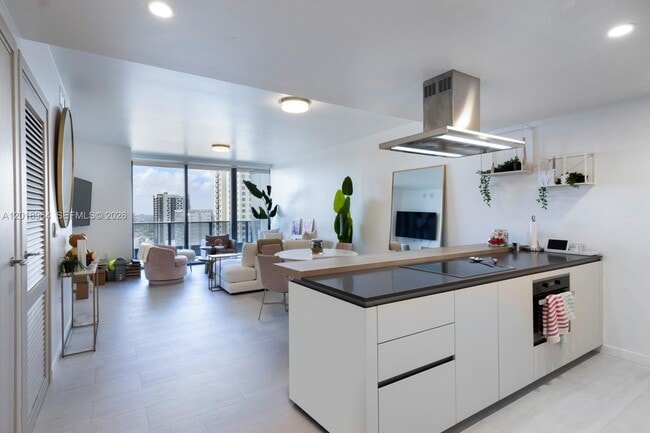 1000 Brickell Plaza