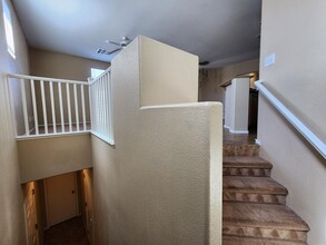 6255 W Arby Ave in Las Vegas, NV - Building Photo - Building Photo